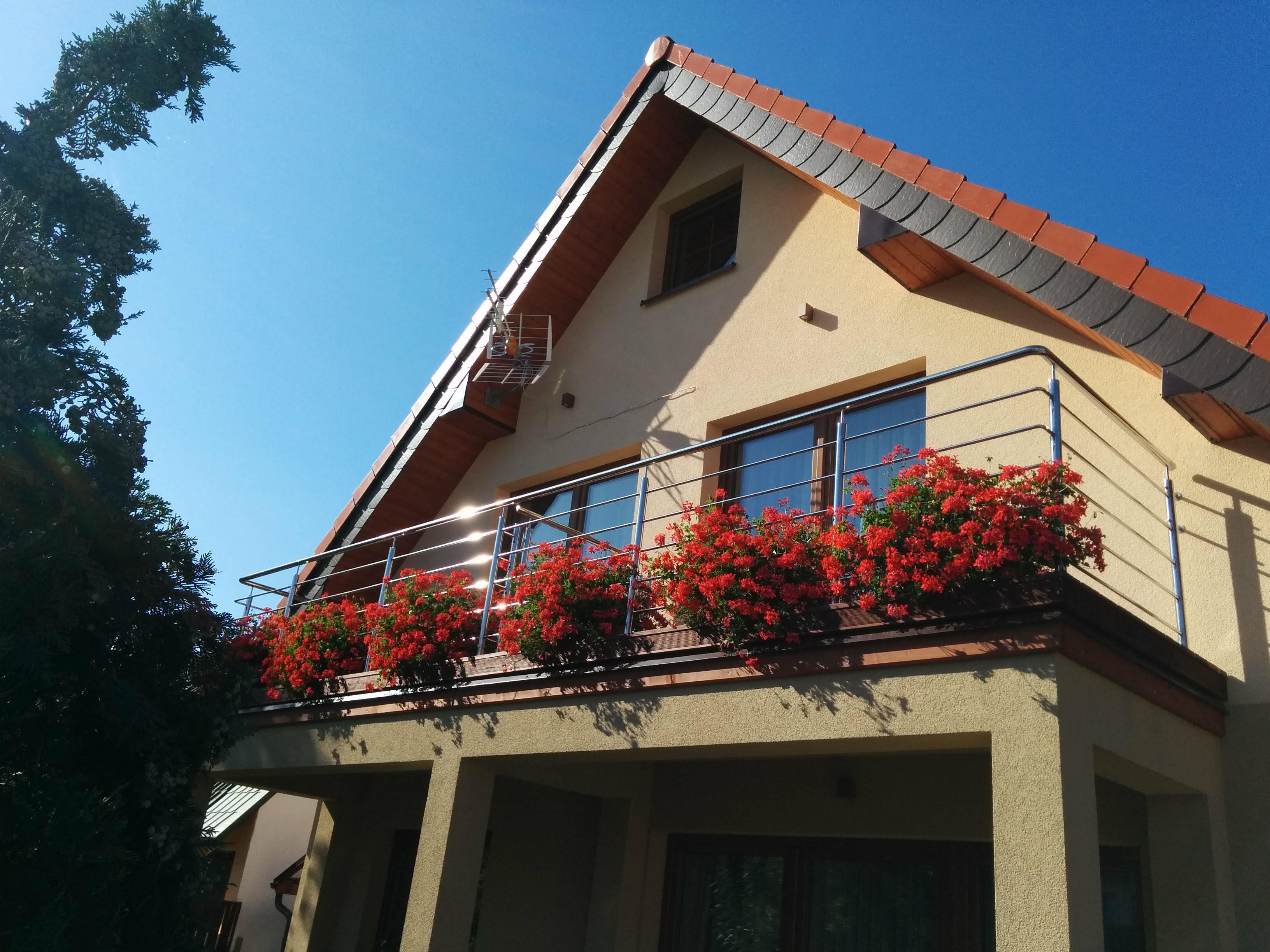 Pokoje dwuosobowe – nocleg w Rowach, obiekt Jurkowo